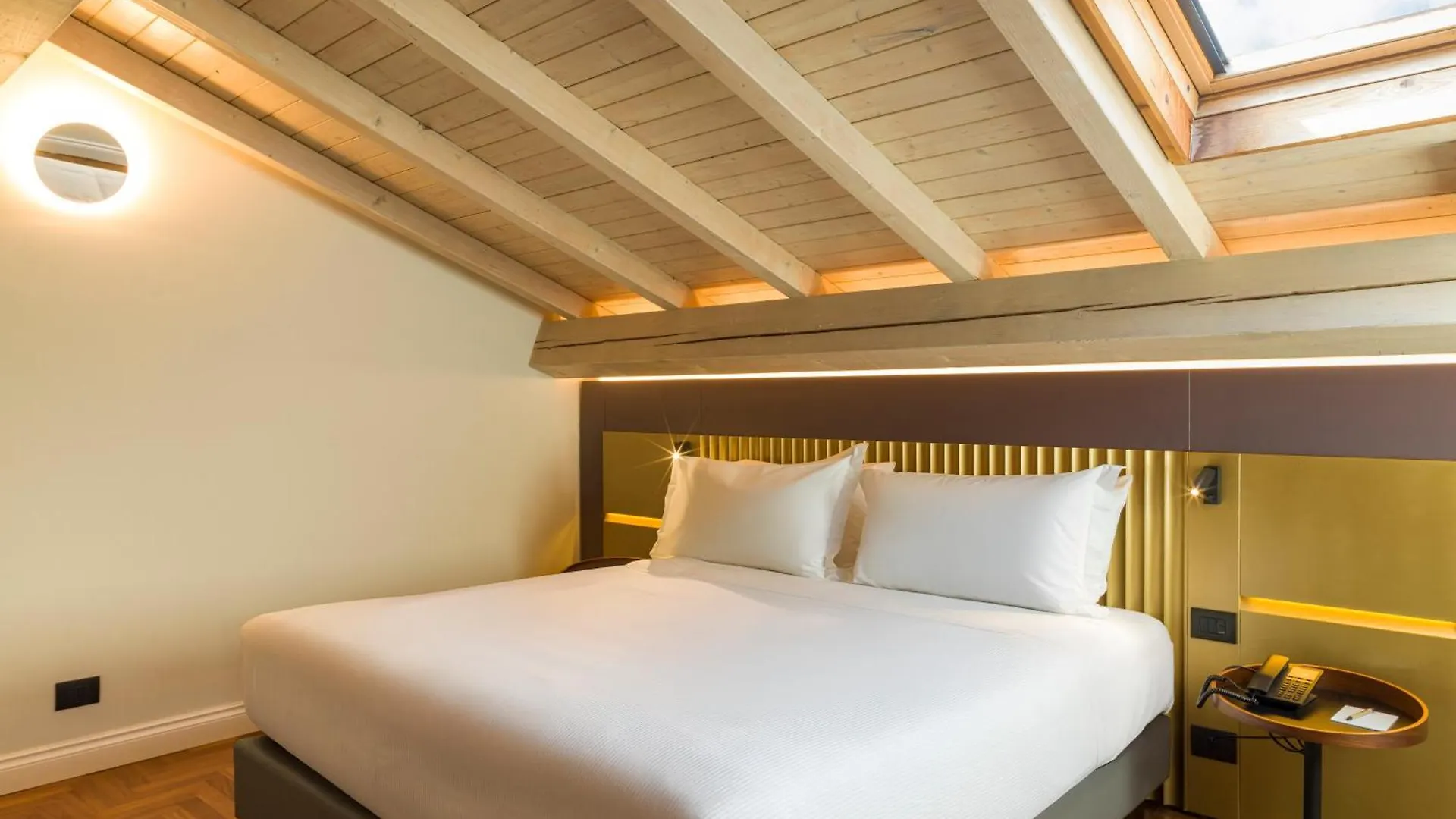 Una Hotels One Catania 4*,  Italy